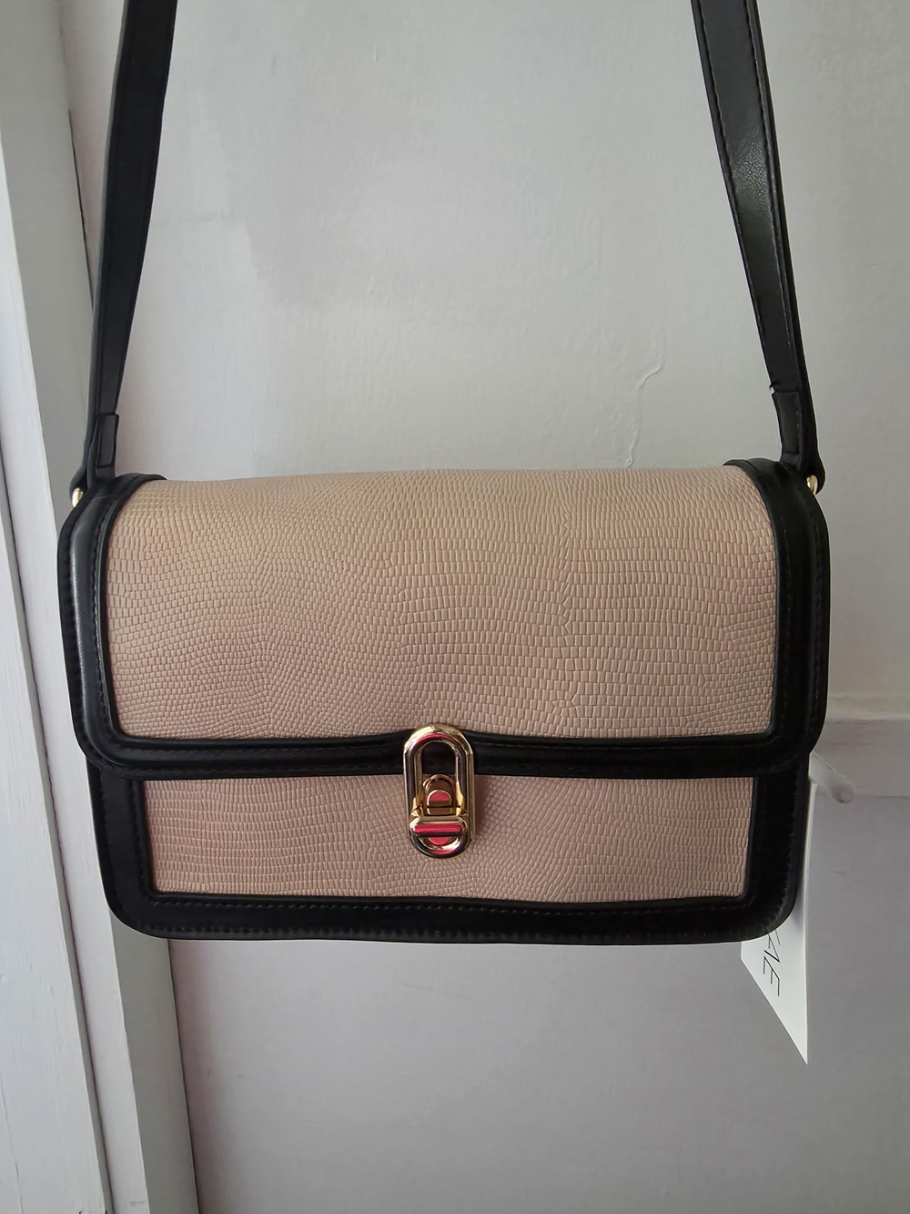 Classic Beige and Black Crossbody Shoulder Bag